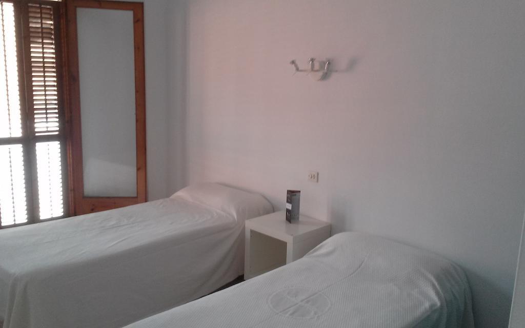 Hostal San Carlos Hotel Lloret de Mar Quarto foto